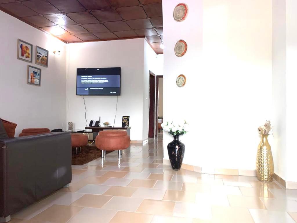 Residences Mafca Конакри Экстерьер фото